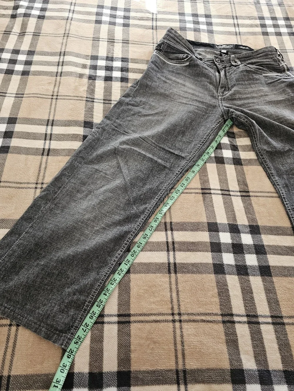 Ecko Unlimited Men's Washed Gray Straight Jeans